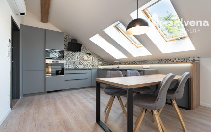 NA PRENÁJOM Dizajnový 2-izbový byt s terasou v centre Košíc