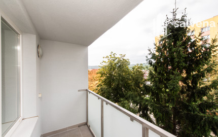 PRENAJATÉ Zariadený 3-izbový byt s loggiou – , Sídlisko II