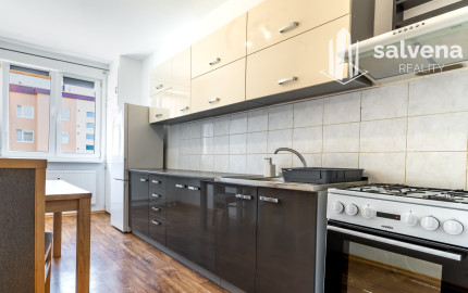 PRENAJATÉ Zariadený 3-izbový byt s loggiou – Sabinov