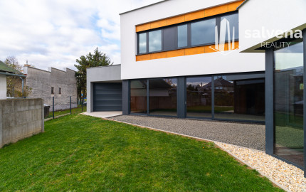 Reprezentatívny komerčný objekt pre firmu či ambulanciu