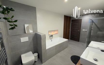 ÚŽASNÝ 4-IZBOVÝ BUNGALOV,  KTORÝ MÁ VŠETKO, ČO  HĽADÁTE