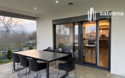 ÚŽASNÝ 4-IZBOVÝ BUNGALOV,  KTORÝ MÁ VŠETKO, ČO  HĽADÁTE