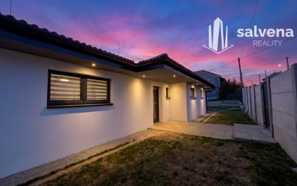 ÚŽASNÝ 4-IZBOVÝ BUNGALOV,  KTORÝ MÁ VŠETKO, ČO  HĽADÁTE