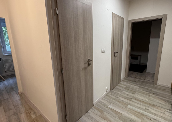 REZERVOVANÉ Zrekonštruovaný 2-izbový v TOP lokalite – Prešov