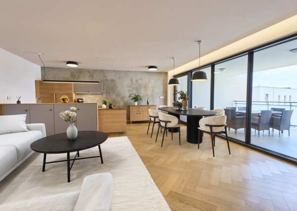 Luxusný byt 114 m² elegancie + terasa 22,5 m² s panorámou