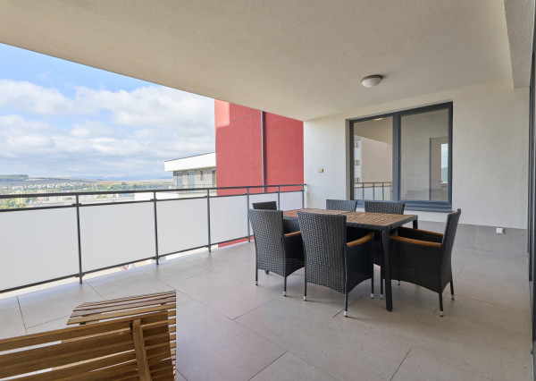 Luxusný byt 114 m² elegancie + terasa 22,5 m² s panorámou