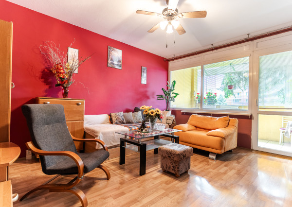 4 -izbový byt 88 m² + loggia, Popradská - Sekčov