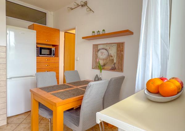 3 -izbový byt + loggia, Ďumbierska - Sekčov