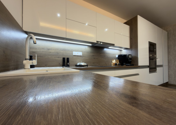 ÚŽASNÝ 4-IZBOVÝ BUNGALOV,  KTORÝ MÁ VŠETKO, ČO  HĽADÁTE