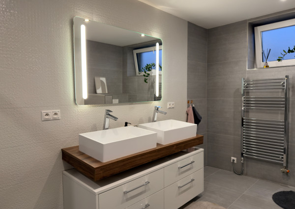 ÚŽASNÝ 4-IZBOVÝ BUNGALOV,  KTORÝ MÁ VŠETKO, ČO  HĽADÁTE