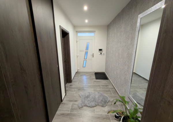 ÚŽASNÝ 4-IZBOVÝ BUNGALOV,  KTORÝ MÁ VŠETKO, ČO  HĽADÁTE