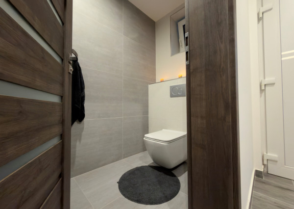 ÚŽASNÝ 4-IZBOVÝ BUNGALOV,  KTORÝ MÁ VŠETKO, ČO  HĽADÁTE