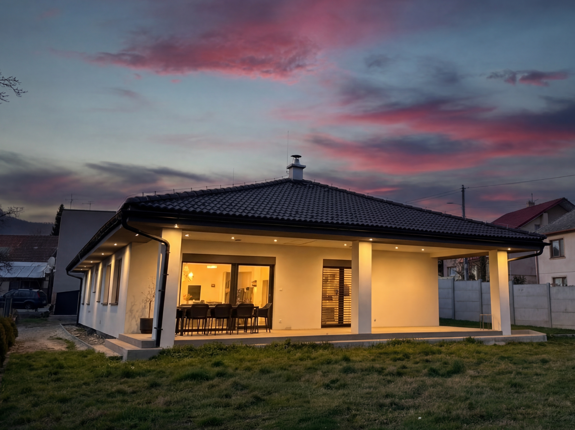 ÚŽASNÝ 4-IZBOVÝ BUNGALOV,  KTORÝ MÁ VŠETKO, ČO  HĽADÁTE